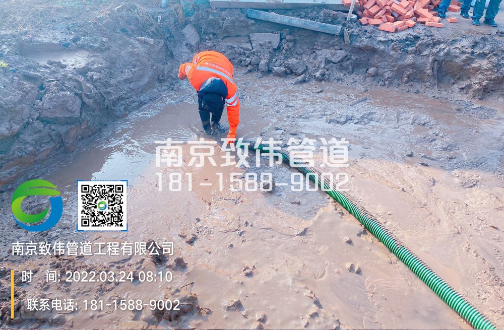 大方巷工地泥浆清理